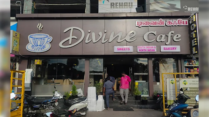 Divine Cafe – Vellore Fort